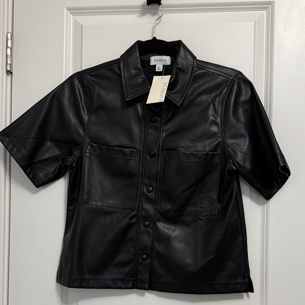 Evereve Black Faux Leather Short Sleeve Shirt XS NWT